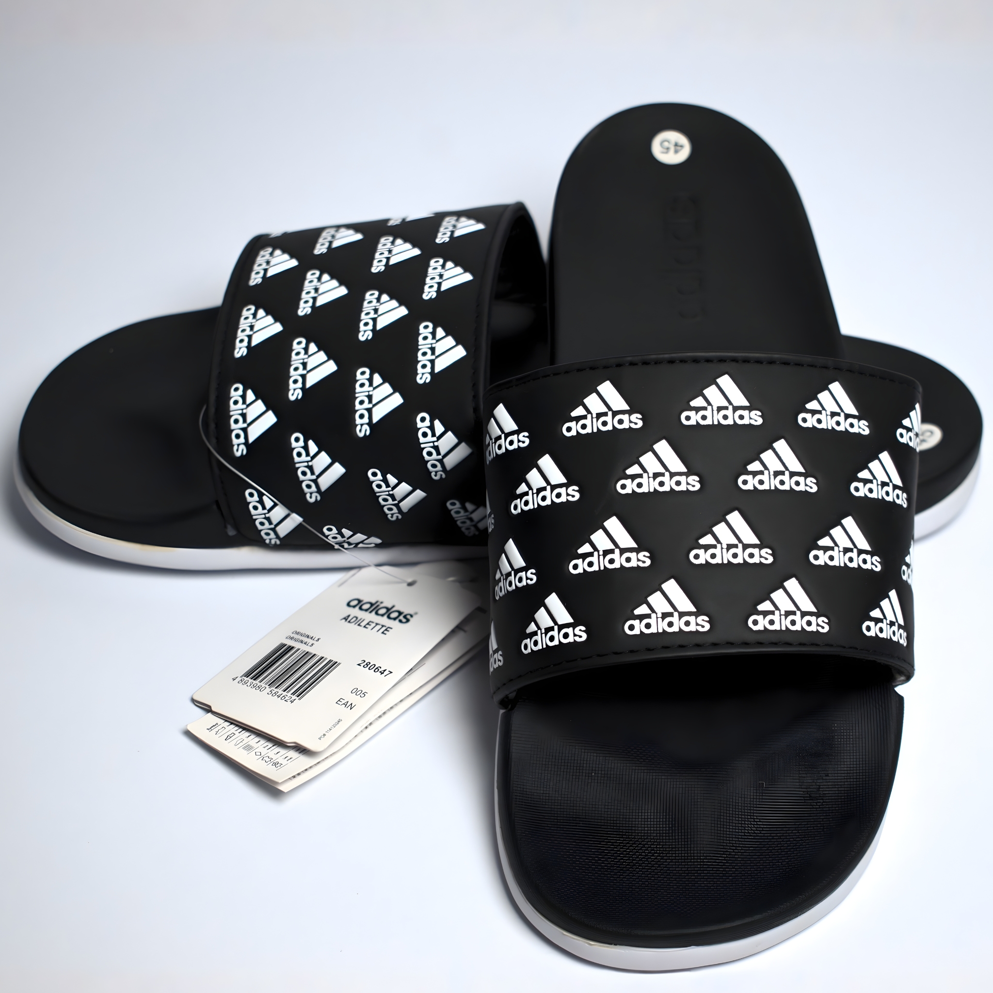 BLACK & WHITE ADI - CLOUD FOAM